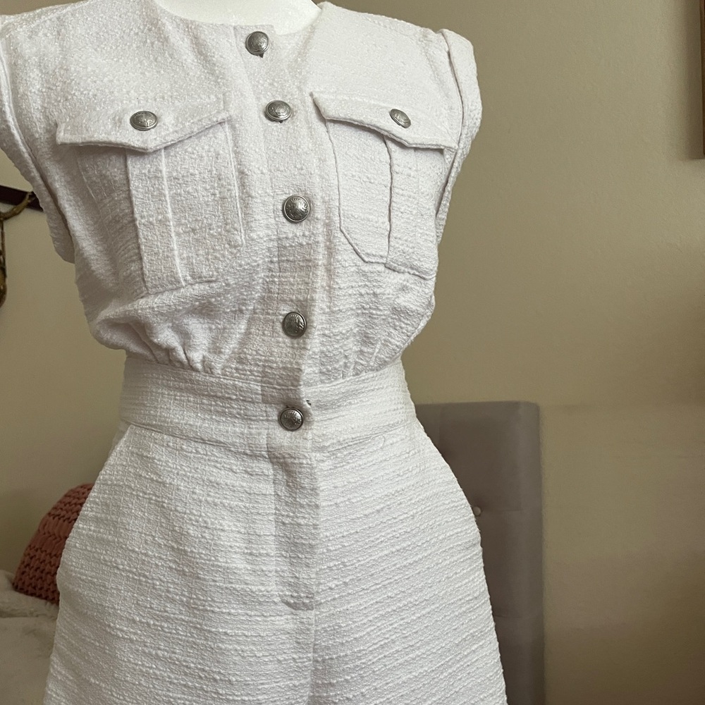 Express High Waist White Shorts with Textured Fabric